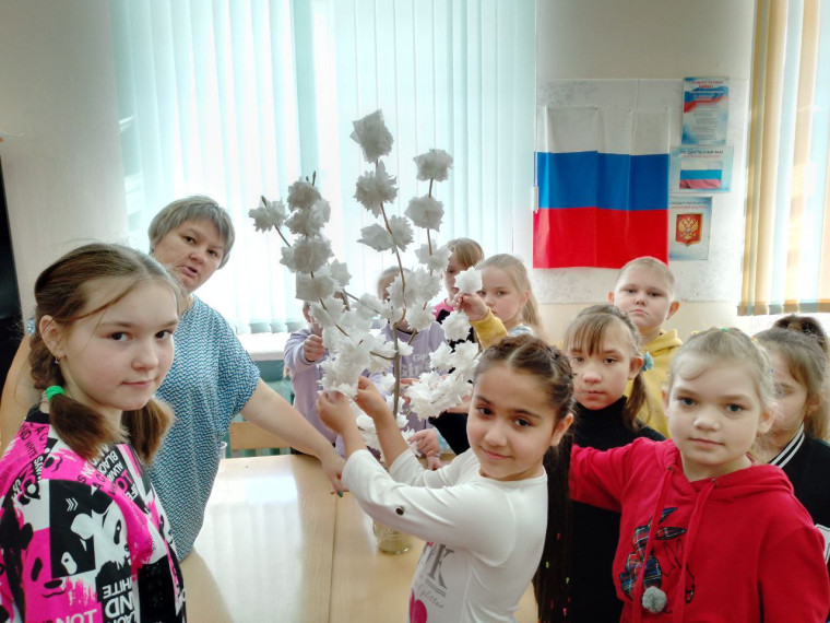 Ветка Победы.